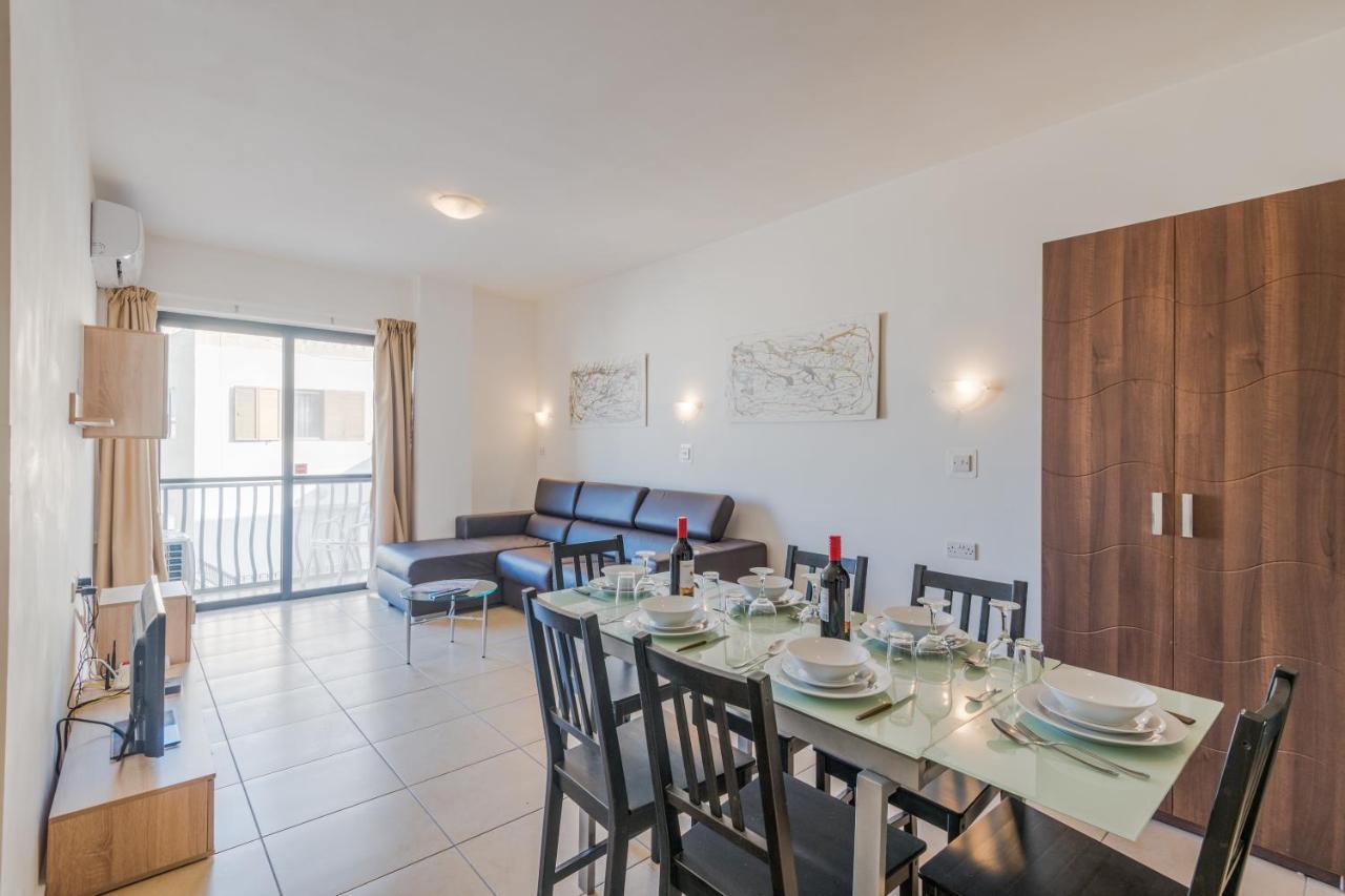 Seashells Apartments With Terrace, Just Off The Seafront In Bugibba - By Getawaysmalta San Pawl il-Baħar Zewnętrze zdjęcie